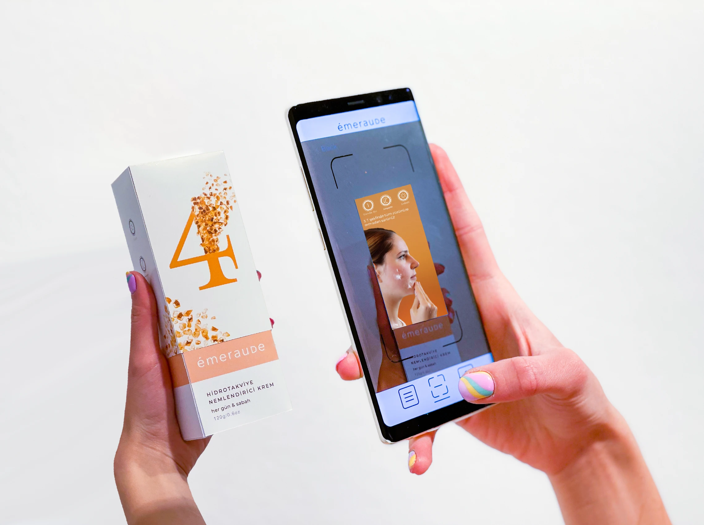Emeraude AR Packaging